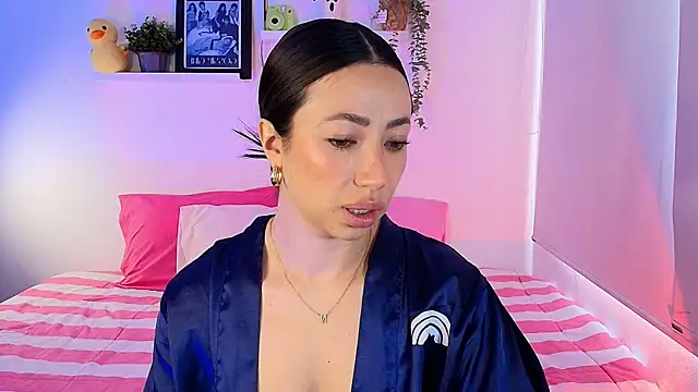 lilyy evanss online show from December 2025 08:37:02 PM