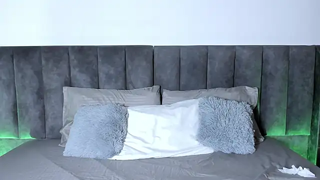 Snapshot of Martina_jackson_15 chatting on January 2025 04:03:01 PM Martina jackson 15 online show from January 2025 04:03:01 PM