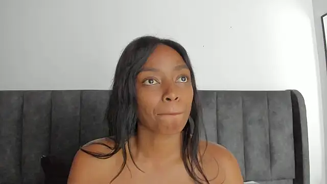 Snapshot of Martina_jackson_15 chatting on February 2025 08:14:02 PM Martina jackson 15 online show from February 2025 08:14:02 PM