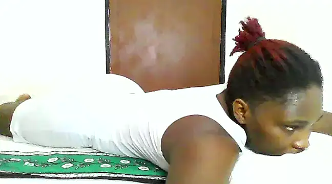 Snapshot of SexyKimberly23 chatting on February 2025 04:03:01 PM SexyKimberly23 online show from February 2025 04:03:01 PM