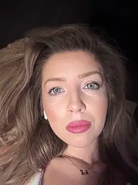 Snapshot of SonyaD_ chatting on January 2025 04:36:02 AM SonyaD online show from January 2025 04:36:02 AM