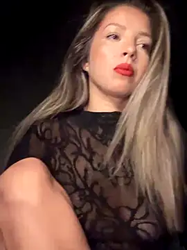 Snapshot of SonyaD_ chatting on September 2025 01:17:01 AM SonyaD online show from September 2025 01:17:01 AM