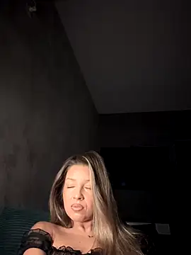 Snapshot of SonyaD_ chatting on October 2025 01:38:01 AM SonyaD online show from October 2025 01:38:01 AM