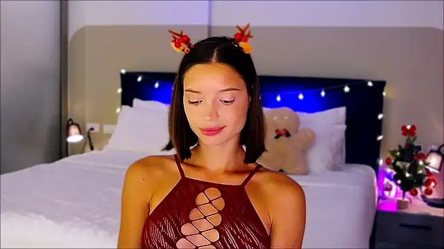 wow Mia online show from December 2024 02:17:02 AM