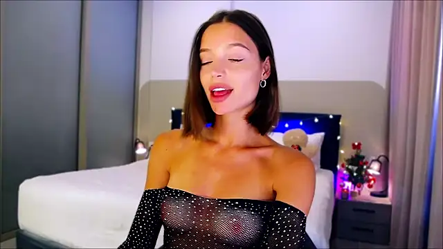 wow Mia online show from December 2024 01:26:02 AM