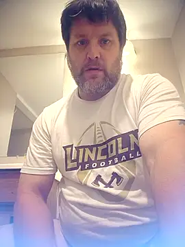 Snapshot of Buddy_Cuck chatting on October 2025 04:20:02 PM Buddy Cuck online show from October 2025 04:20:02 PM