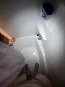 Snapshot of Buddy_Cuck chatting on November 2025 09:10:02 AM Buddy Cuck online show from November 2025 09:10:02 AM