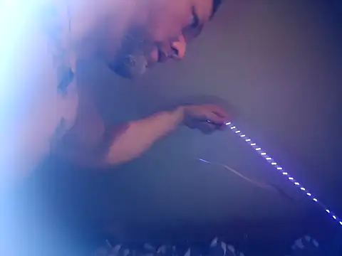 Snapshot of Buddy_Cuck chatting on November 2025 01:49:01 AM Buddy Cuck online show from November 2025 01:49:01 AM