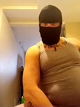 Snapshot of Buddy_Cuck chatting on December 2025 07:00:01 PM Buddy Cuck online show from December 2025 07:00:01 PM