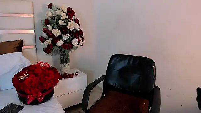 CamilaSofiia online show from February 2025 01:51:01 AM