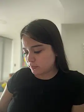 CamilaSofiia online show from June 2026 09:51:02 PM