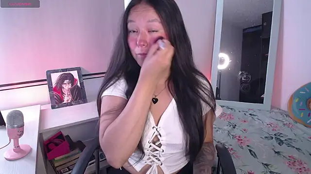 Lexie Thompson10 online show from February 2026 07:07:01 PM