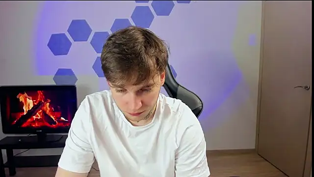 Chris Tyson online show from January 2025 11:50:02 PM