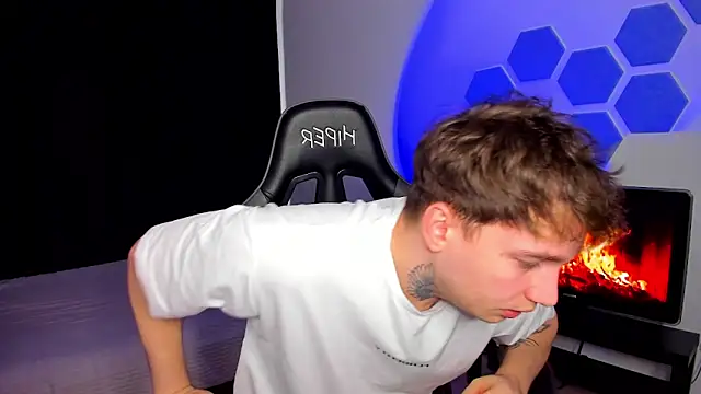 Chris Tyson online show from January 2026 07:43:02 AM