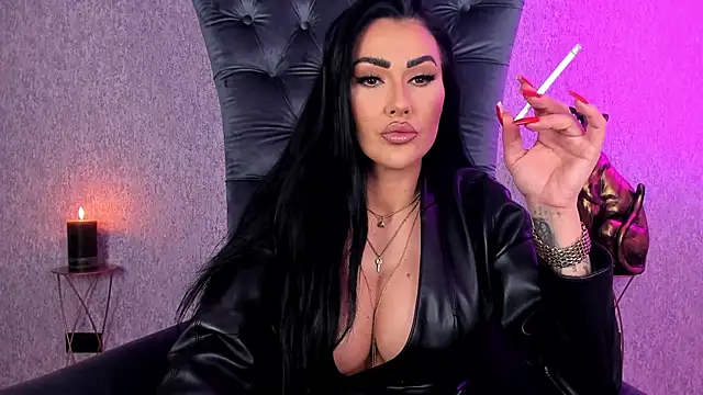 Snapshot of Mistress-Kennya chatting on February 2026 06:45:01 PM Mistress-Kennya online show from February 2026 06:45:01 PM