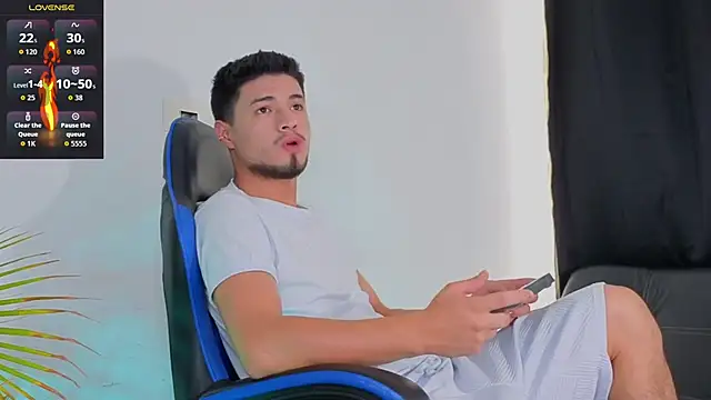 EdwardRoss  online show from December 2025 08:07:02 PM