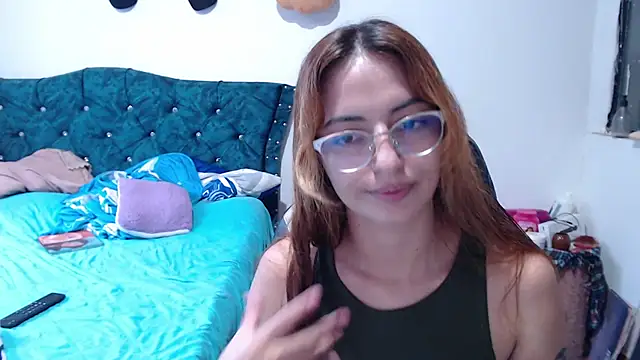 Kate lorens9 online show from July 2026 10:37:01 PM
