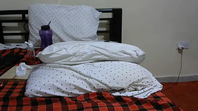 sweet darlli online show from November 2025 04:50:01 PM