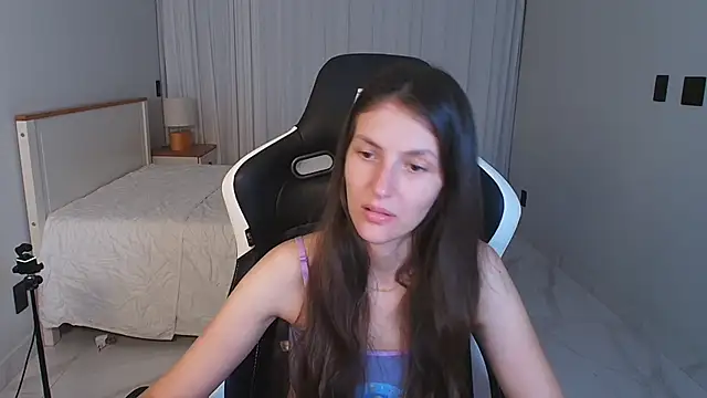 upssnowy online show from May 2026 12:05:01 AM