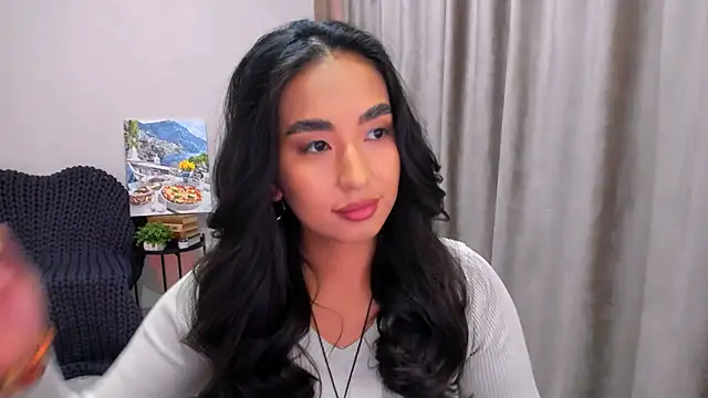 worldofkim online show from February 2025 01:43:02 PM