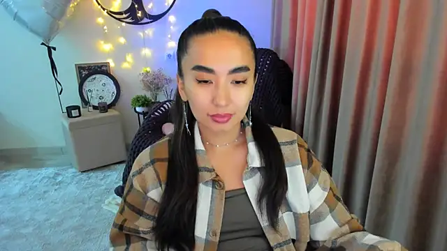 Snapshot of worldofkim chatting on April 2026 07:55:03 AM worldofkim online show from April 2026 07:55:03 AM
