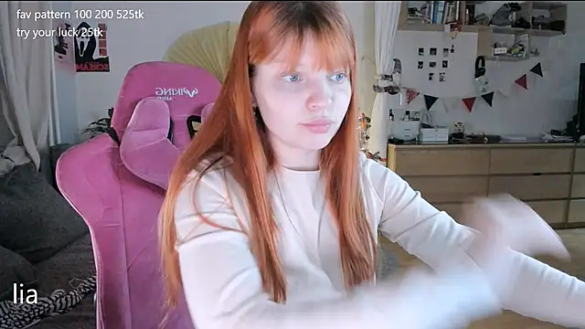 lil lia online show from January 2026 09:40:01 PM