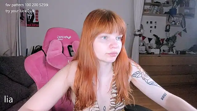 Snapshot of lil_lia chatting on July 2026 11:20:01 PM lil lia online show from July 2026 11:20:01 PM