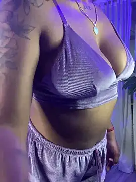 Snapshot of haiiley_more chatting on February 2025 02:47:02 AM haiiley more online show from February 2025 02:47:02 AM