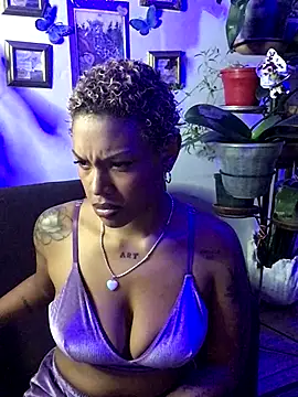 Snapshot of haiiley_more chatting on October 2025 12:18:01 AM haiiley more online show from October 2025 12:18:01 AM