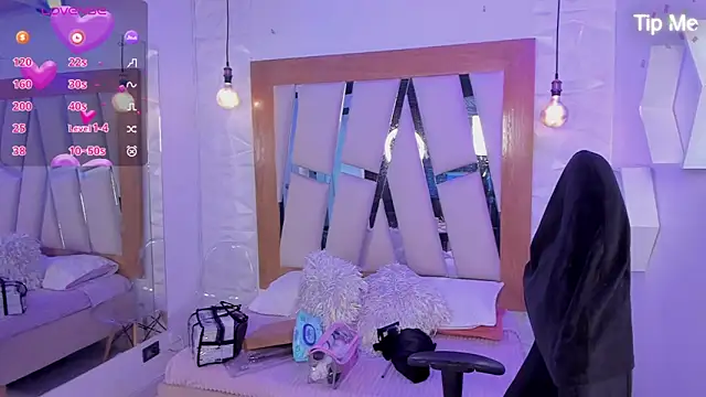 ary cooper  online show from October 2025 01:31:01 PM