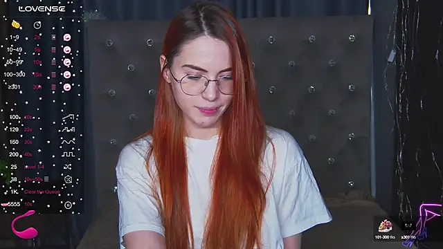 EmilyKents online show from February 2025 04:37:01 AM