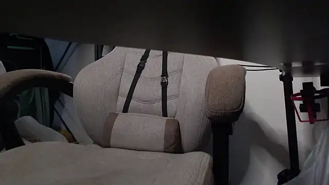 Snapshot of tenta1130 chatting on April 2026 01:16:01 AM tenta1130 online show from April 2026 01:16:01 AM