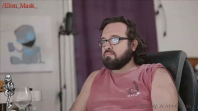 Snapshot of Seraph_De_La_Luna chatting on January 2025 07:41:02 AM Seraph De La Luna online show from January 2025 07:41:02 AM