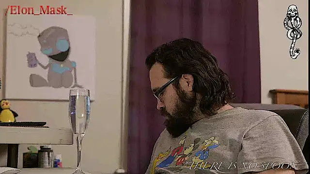 Snapshot of Seraph_De_La_Luna chatting on February 2025 06:20:01 AM Seraph De La Luna online show from February 2025 06:20:01 AM