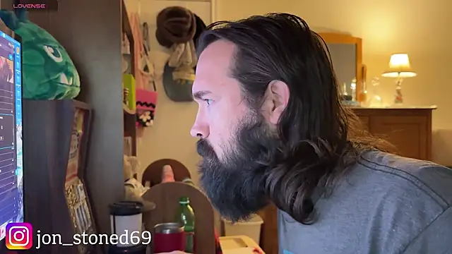 Snapshot of Seraph_De_La_Luna chatting on January 2026 06:40:01 AM Seraph De La Luna online show from January 2026 06:40:01 AM