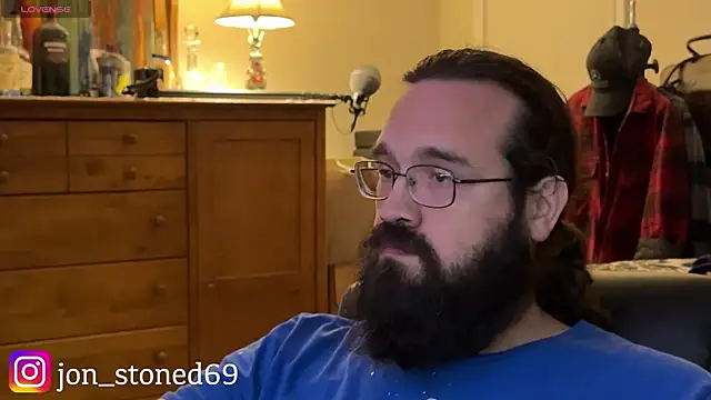 Snapshot of Seraph_De_La_Luna chatting on February 2026 03:24:01 AM Seraph De La Luna online show from February 2026 03:24:01 AM