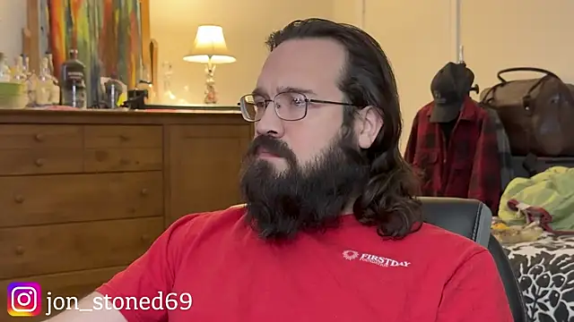 Snapshot of Seraph_De_La_Luna chatting on February 2026 04:24:01 AM Seraph De La Luna online show from February 2026 04:24:01 AM