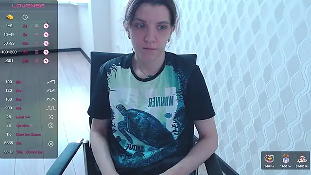 LisaHeart online show from December 2024 09:17:02 AM