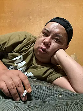 Snapshot of punk0805 chatting on October 2025 12:59:01 PM punk0805 online show from October 2025 12:59:01 PM