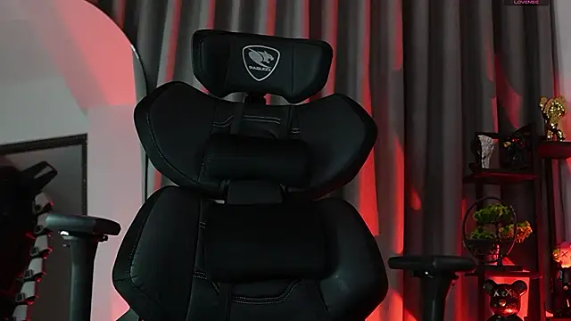 Max cortes1 online show from January 2026 02:48:02 AM