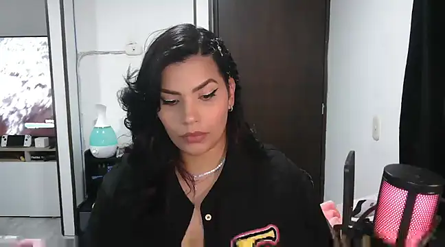 CarolinaRincon online show from March 2025 09:53:02 PM