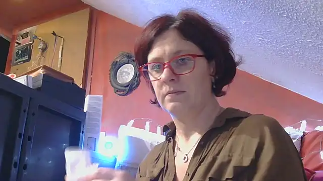 Snapshot of lanax chatting on October 2025 12:38:02 PM lanax online show from October 2025 12:38:02 PM