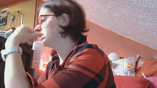 Snapshot of lanax chatting on October 2025 12:29:01 PM lanax online show from October 2025 12:29:01 PM