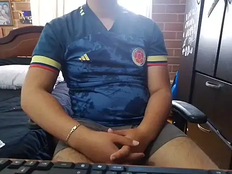 Snapshot of greeneyes999999999999 chatting on October 2025 07:21:02 PM greeneyes999999999999 online show from October 2025 07:21:02 PM