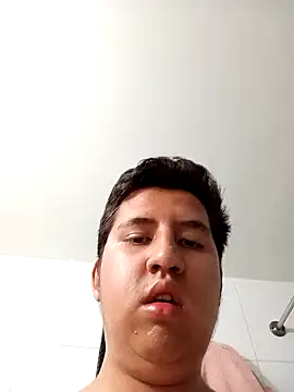 Snapshot of greeneyes999999999999 chatting on April 2026 10:40:02 PM greeneyes999999999999 online show from April 2026 10:40:02 PM