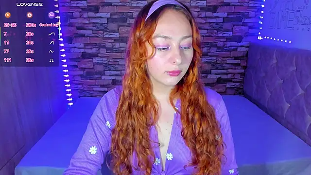 Snapshot of April_sommer1 chatting on March 2025 01:21:02 AM April sommer1 online show from March 2025 01:21:02 AM