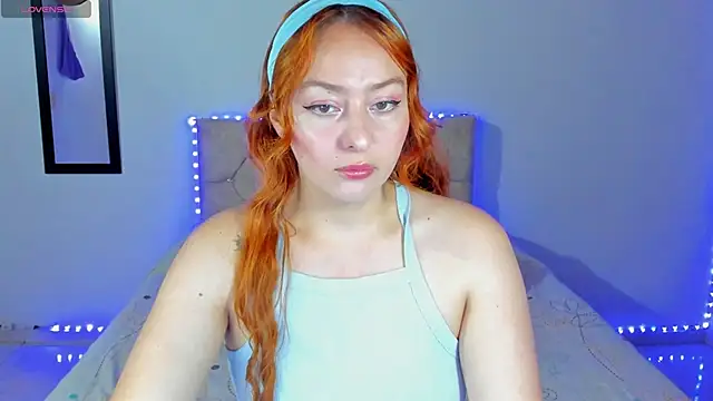 Snapshot of April_sommer1 chatting on September 2025 10:59:01 AM April sommer1 online show from September 2025 10:59:01 AM