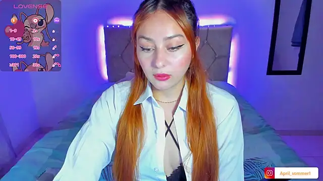 Snapshot of April_sommer1 chatting on October 2025 11:03:01 AM April sommer1 online show from October 2025 11:03:01 AM