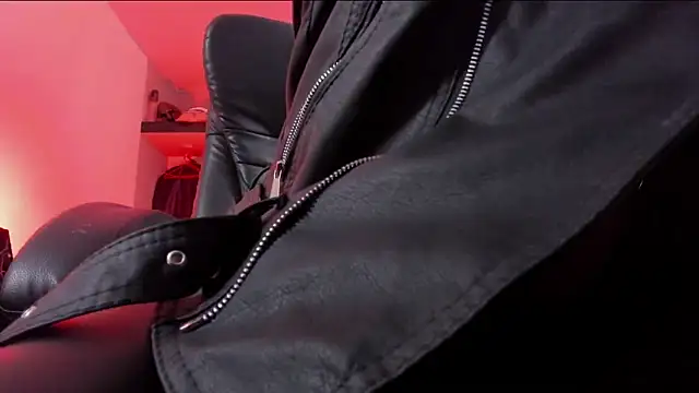 AlejoKhalifa  online show from May 2026 01:03:02 AM