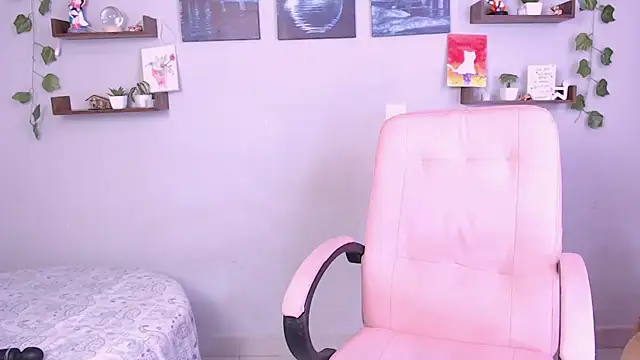 Snapshot of macey_elliot_ chatting on January 2025 05:41:01 PM macey elliot online show from January 2025 05:41:01 PM